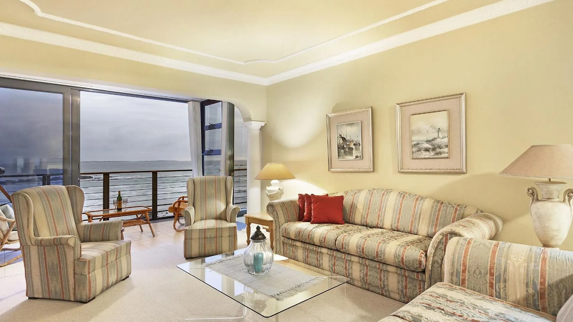 Apartment Sand And See 302 By Host Agents Bloubergstrand